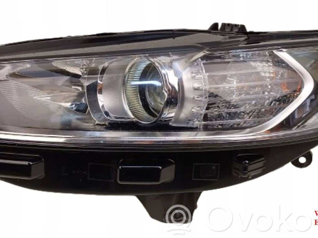 Ford Mondeo MK V Phare frontale 
