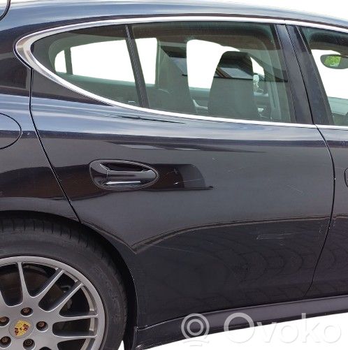 Porsche Panamera (970) Puerta trasera 