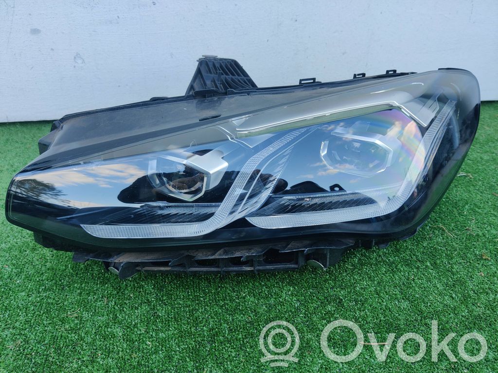 BMW 2 Active Tourer U06 Headlight/headlamp 
