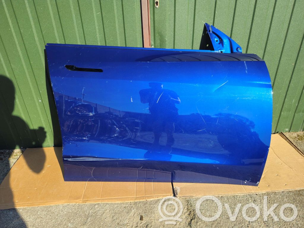 Tesla Model Y Puerta trasera 