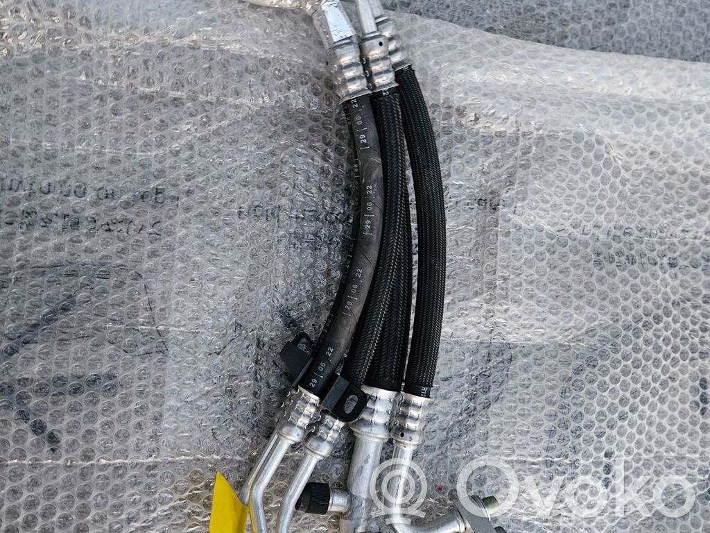 Tesla Model Y Ilmastointilaitteen putki (A/C) 