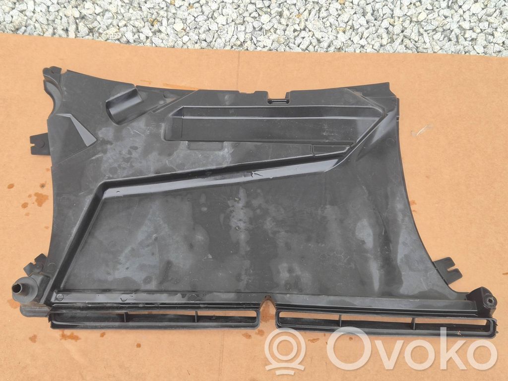 Muu moottoritilan osa   106046600C,126929