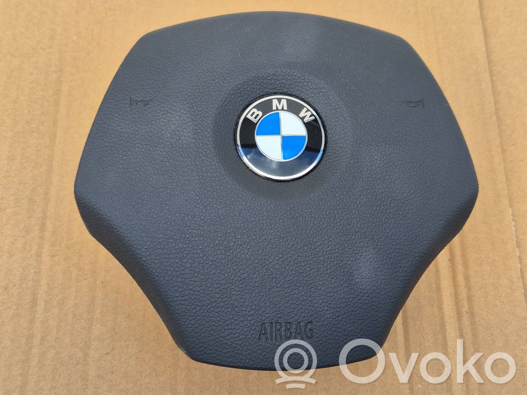 Steering wheel airbag   6779829,13022025