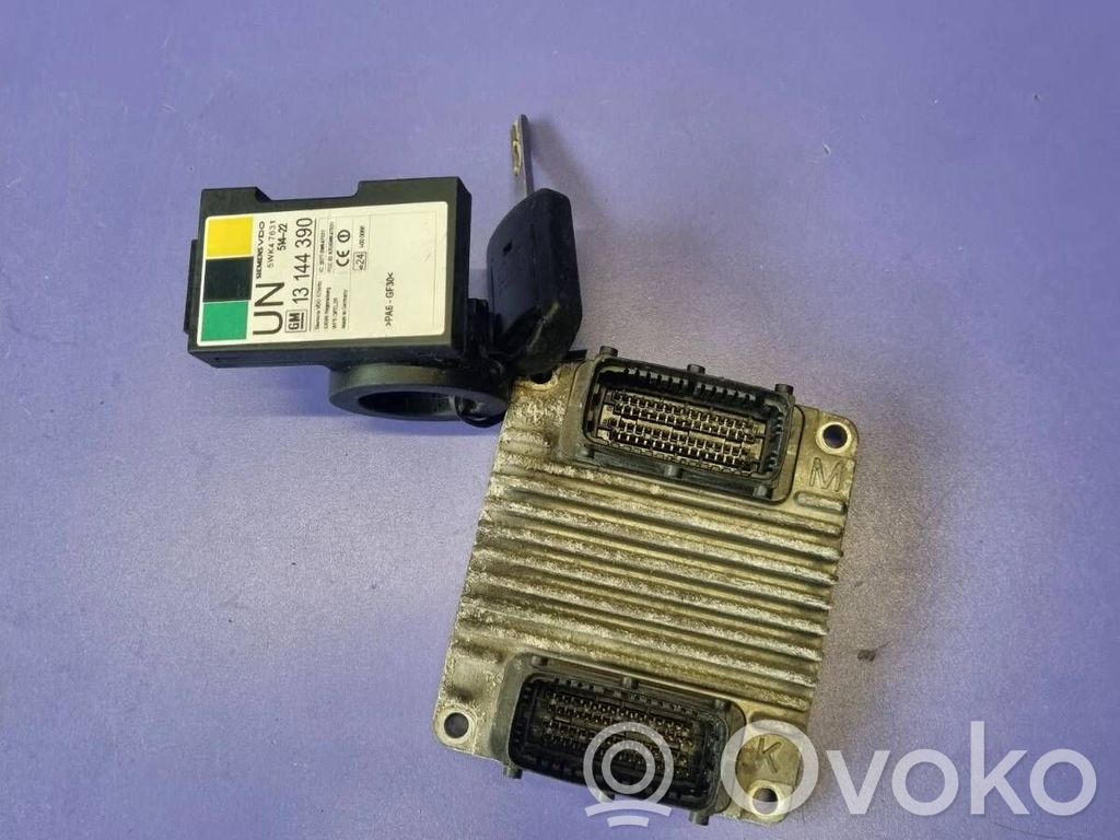 Opel Corsa C Unidad de control/módulo del motor 