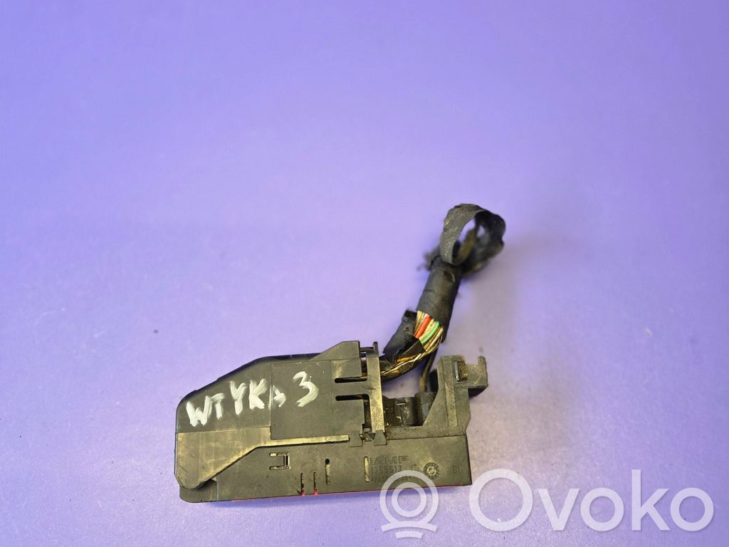 Opel Antara Enchufe del conector del módulo ABS 