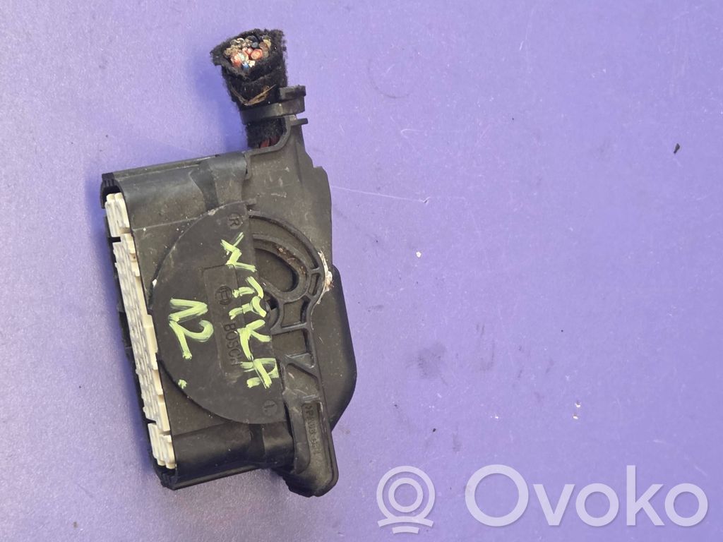 Opel Meriva B Enchufe del conector del módulo ABS 