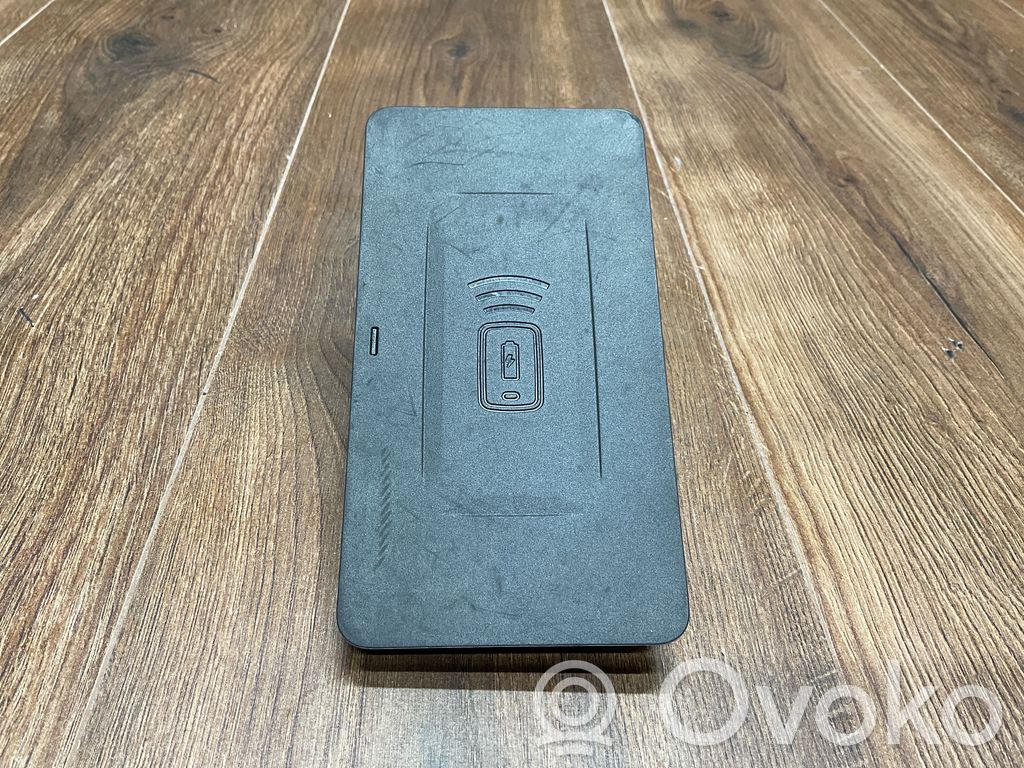 BMW X5 G05 Wireless charging module 