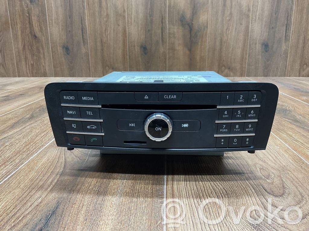Mercedes-Benz B W246 W242 Panel / Radioodtwarzacz CD/DVD/GPS 
