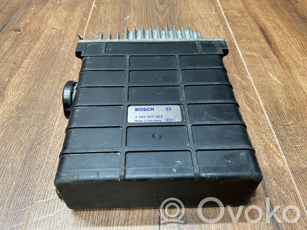 Engine control unit/module ECU   0285007003,0045452332