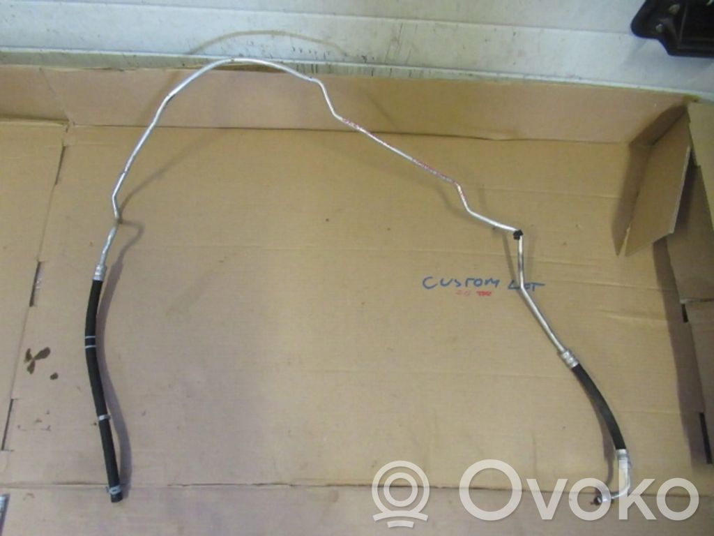 Ilmastointilaitteen putki (A/C)   GK213A13AF