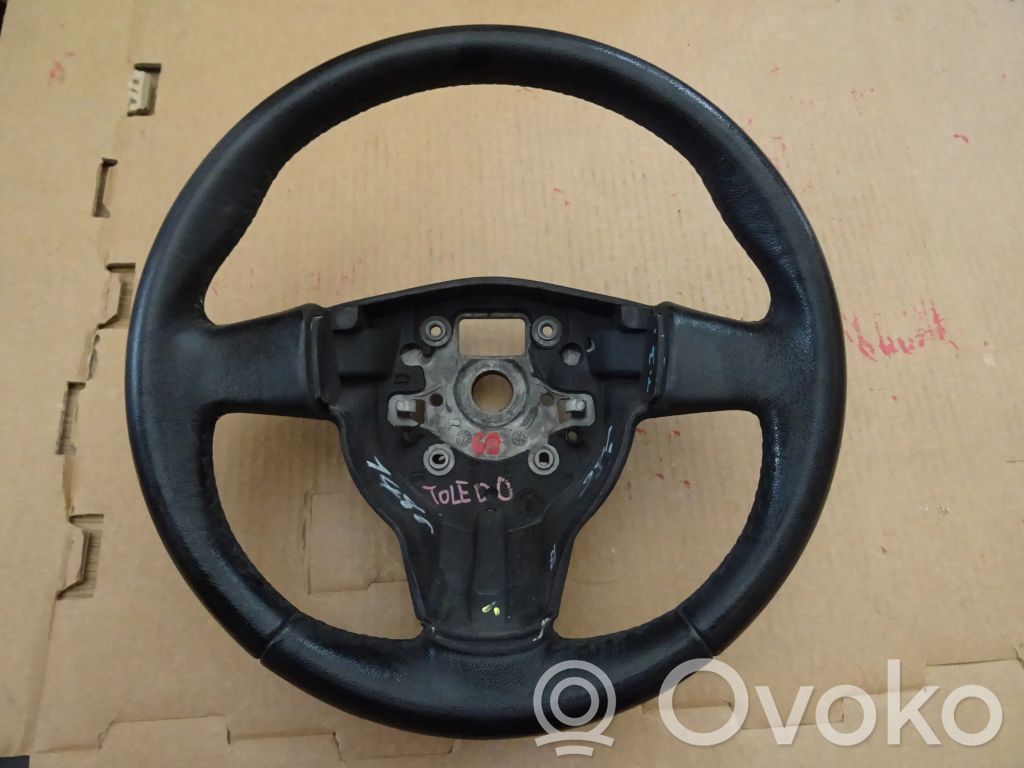 Seat Toledo III (5P) Ohjauspyörä 