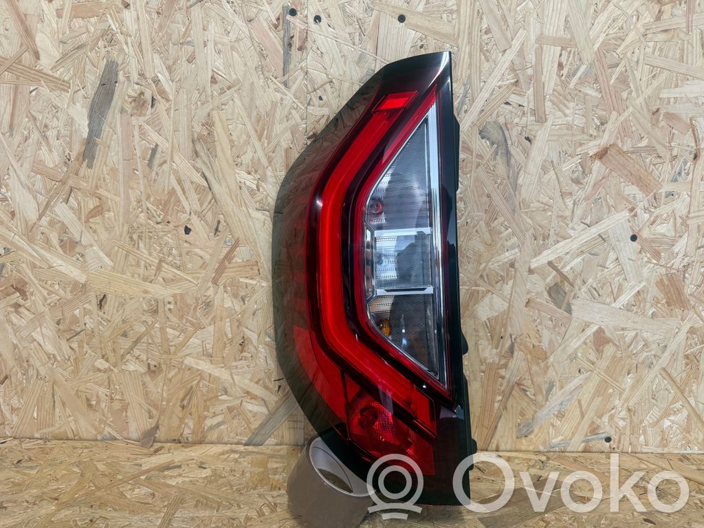 Renault Kangoo III Lampă spate în capacul portbagajului 