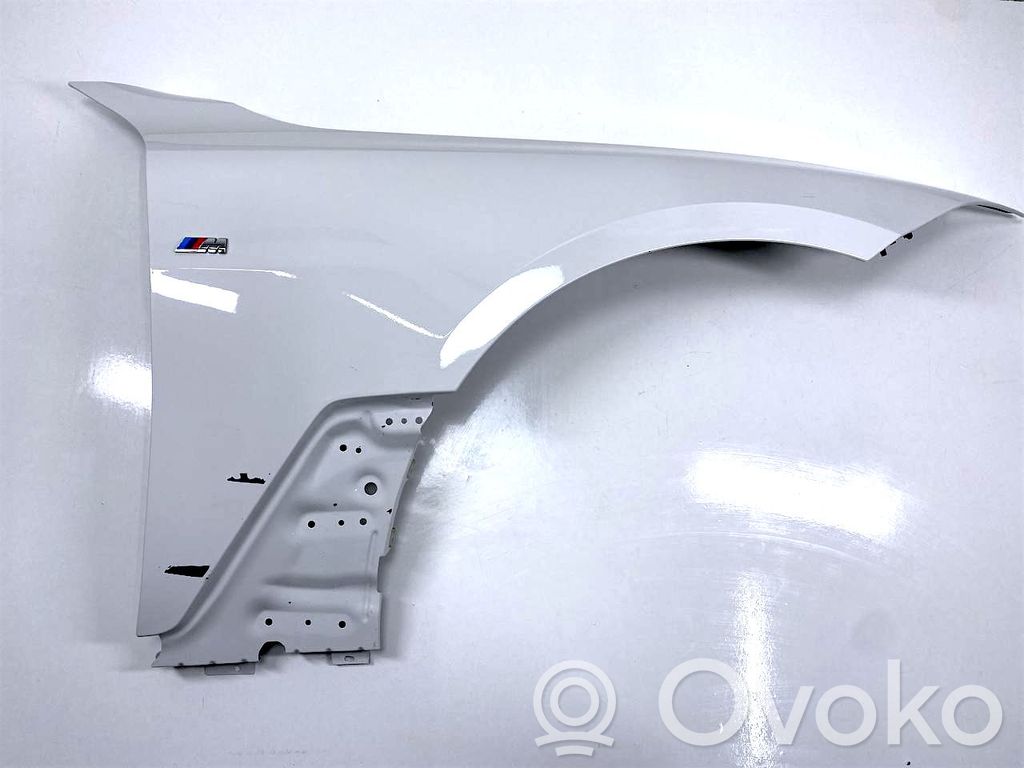 BMW 4 G22 G23 G24 G26 Sparnas 