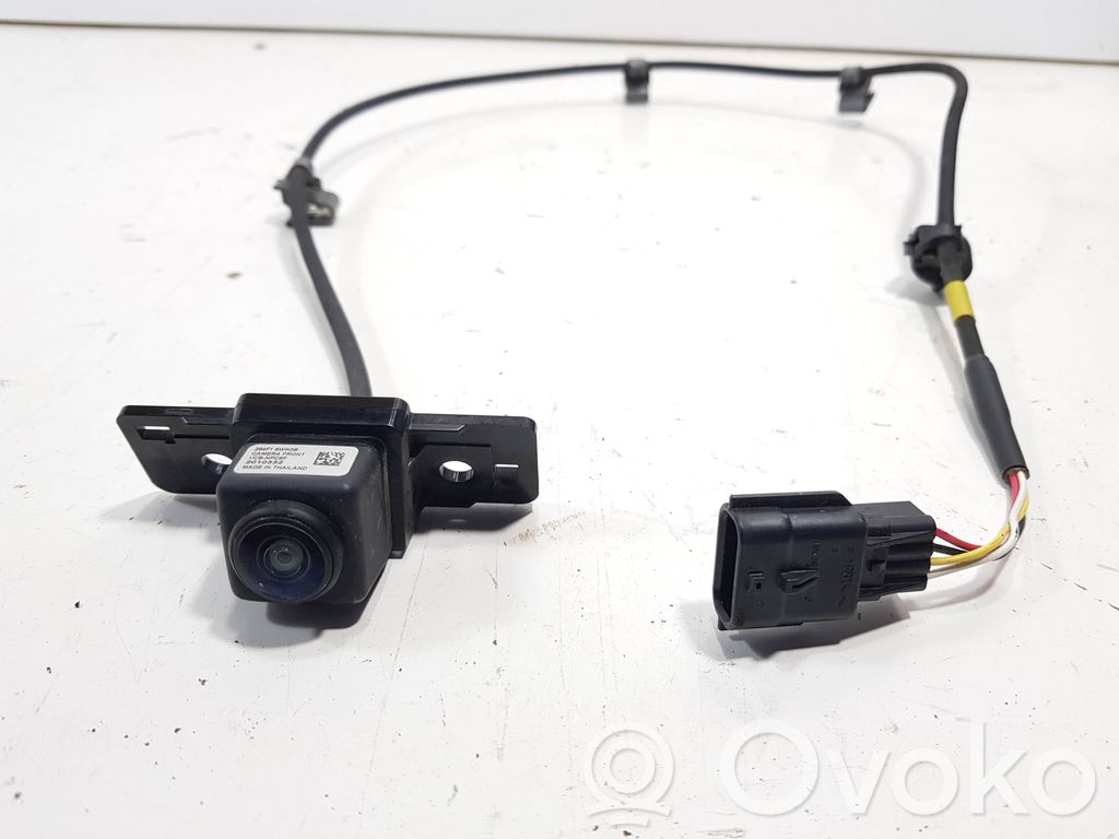 Nissan Leaf II (ZE1) Front bumper camera 