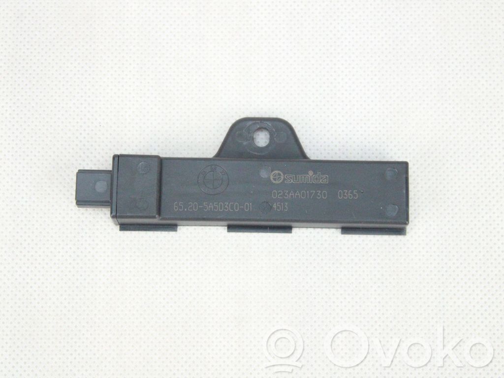 BMW 1 F40 Antena GPS 