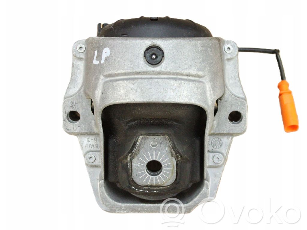 Audi Q5 SQ5 8R Engine mount bracket 