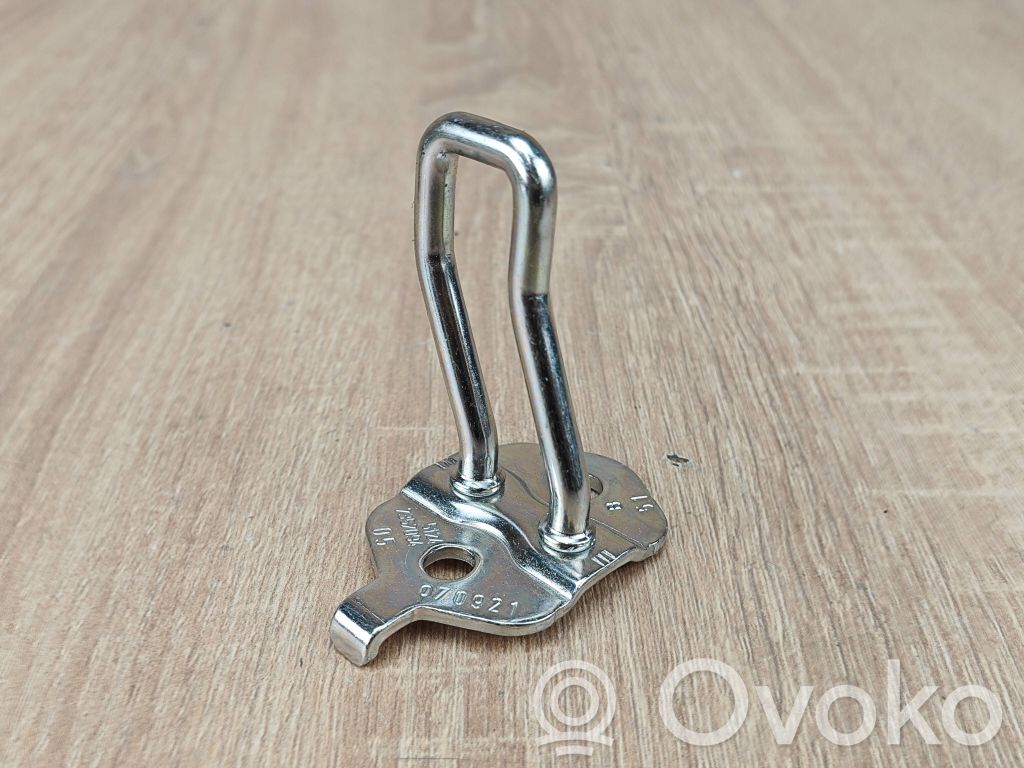 BMW 8 G16 Anello di blocco della copertina posteriore 