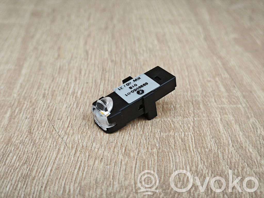 BMW 4 G22 G23 G24 G26 Światło fotela przedniego 
