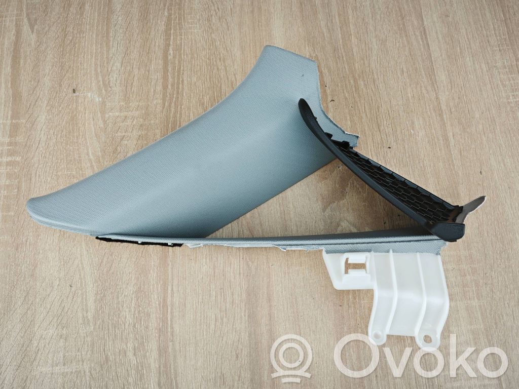 Audi A4 S4 B9 C-pilarin verhoilu 