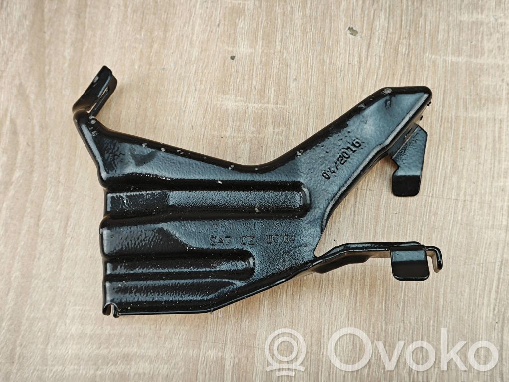 Audi A4 S4 B9 Pidike (kiinnike) 