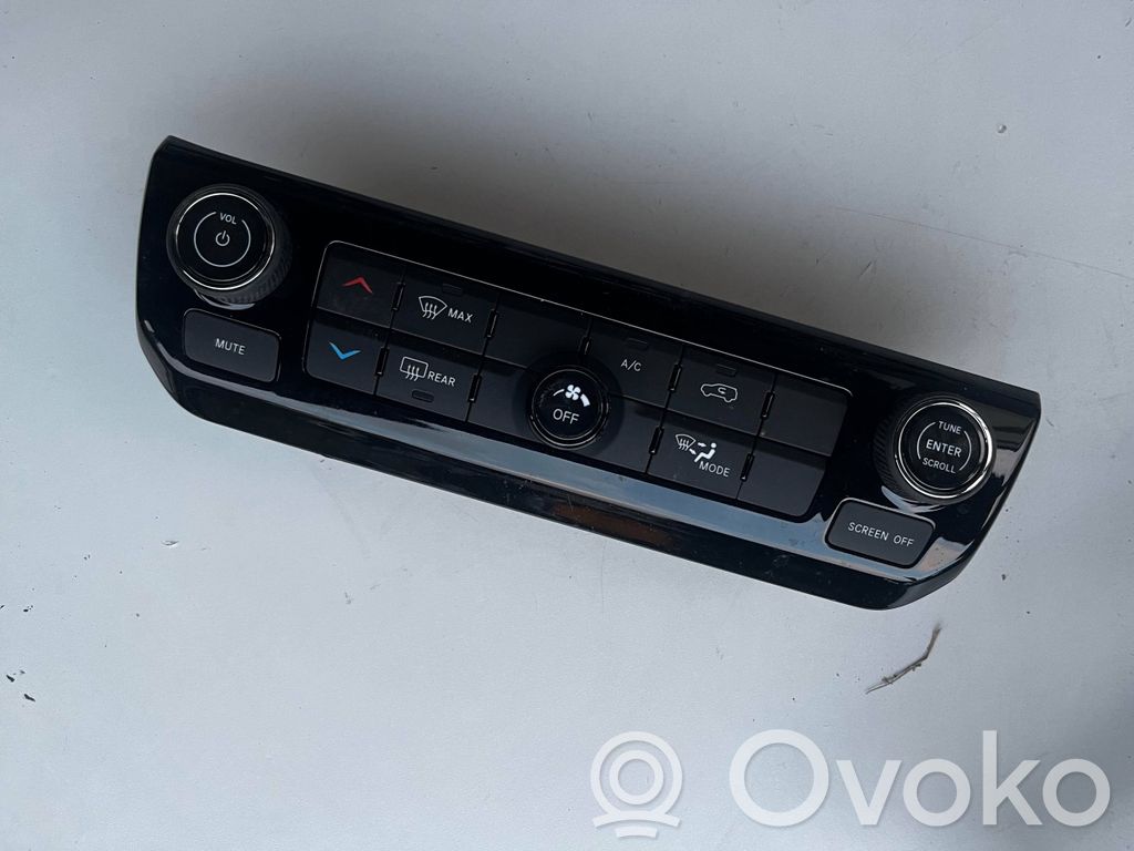 Jeep Compass Central console control unit 
