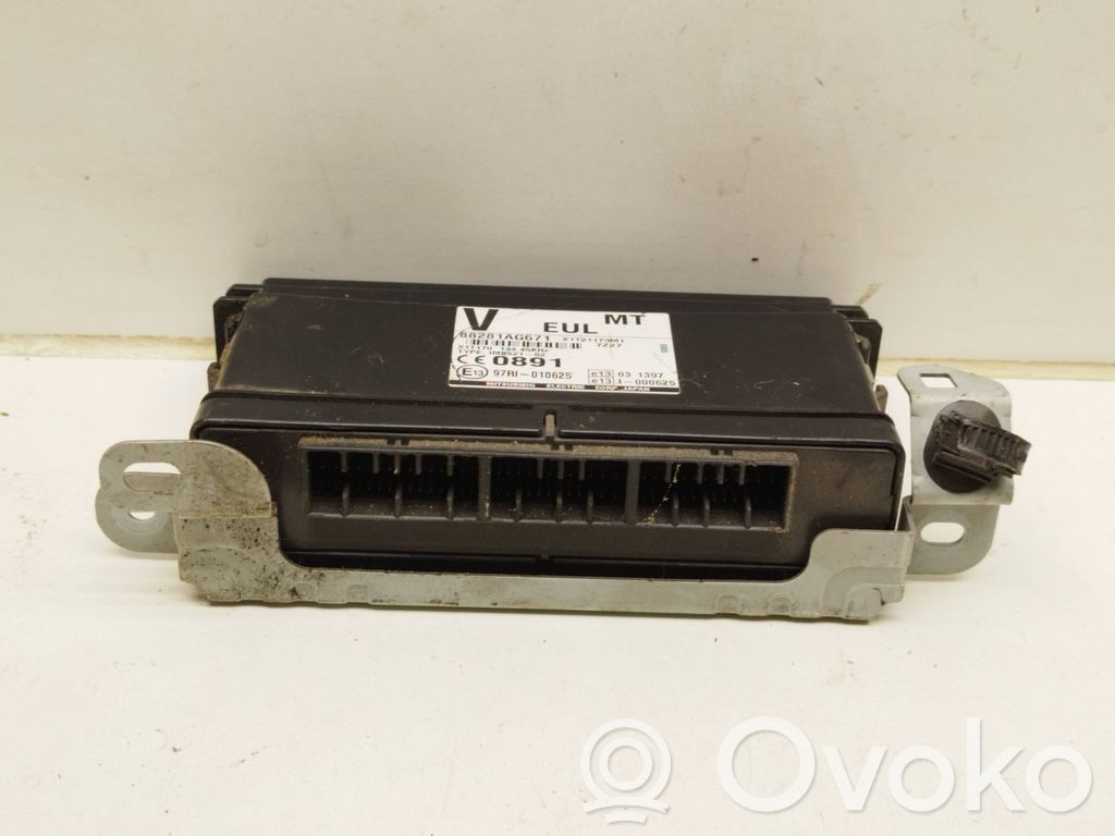 Subaru Legacy Module confort 