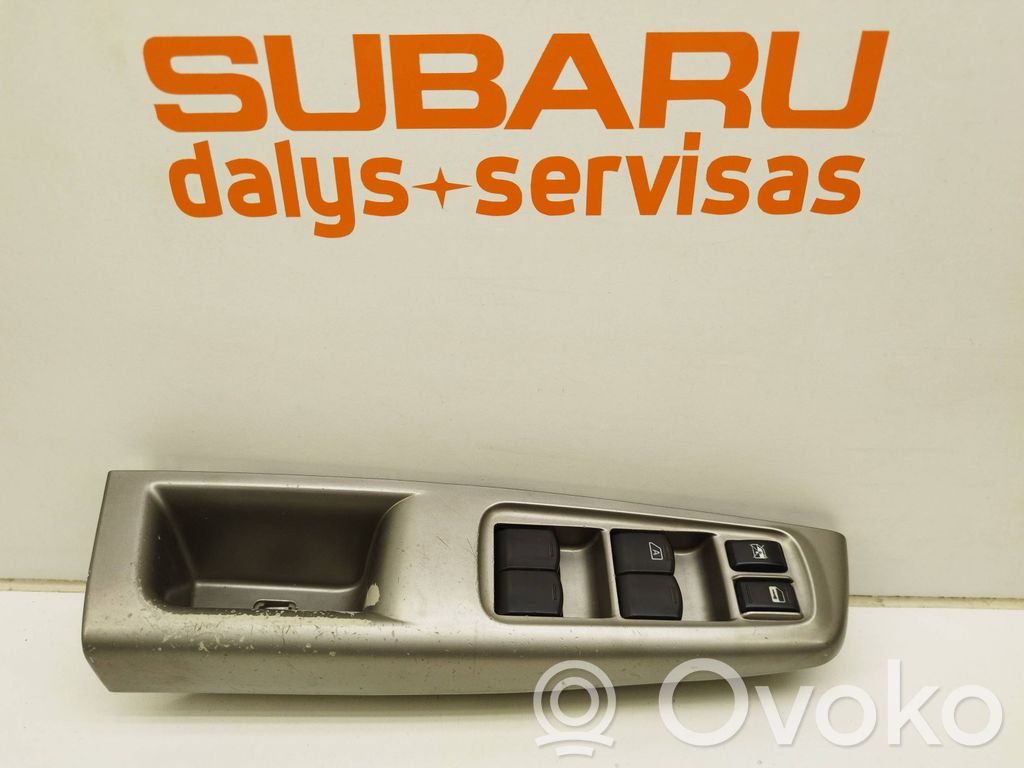 Subaru Forester SH Electric window control switch 