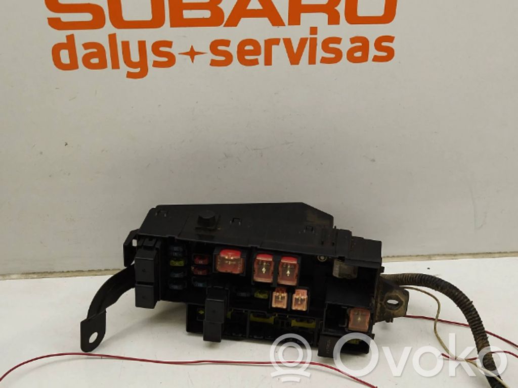 Subaru Forester SF Saugiklių dėžė (komplektas) 