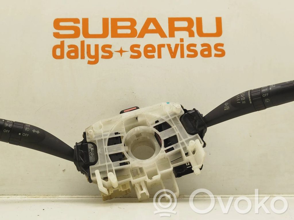 Subaru Outback Interruptor/palanca de limpiador de luz de giro 