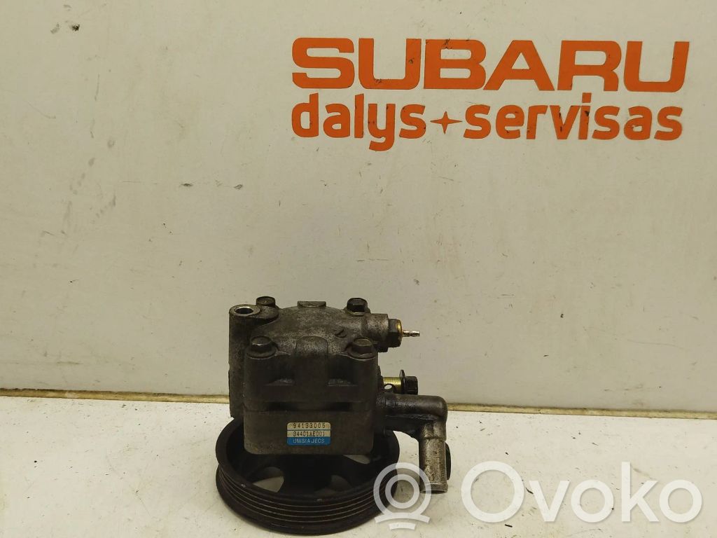 Subaru Legacy Ohjaustehostimen pumppu 
