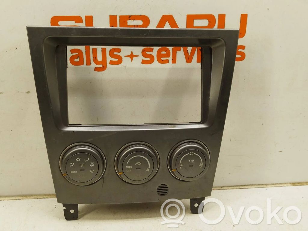 Subaru Impreza II Climate control unit 