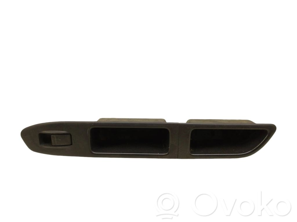 Subaru Forester SG Electric window control switch 