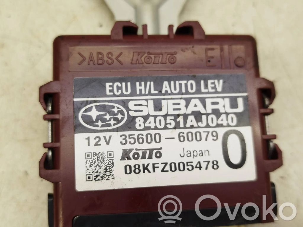 Subaru Outback Light module LCM 