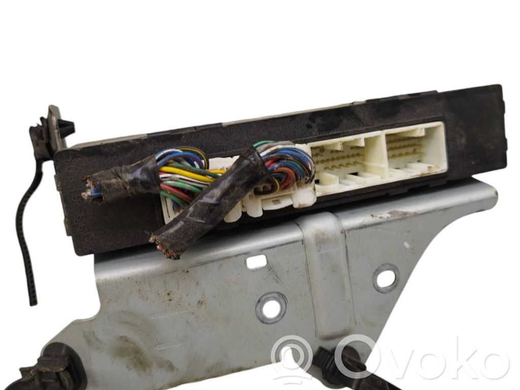 Subaru Outback Module confort 
