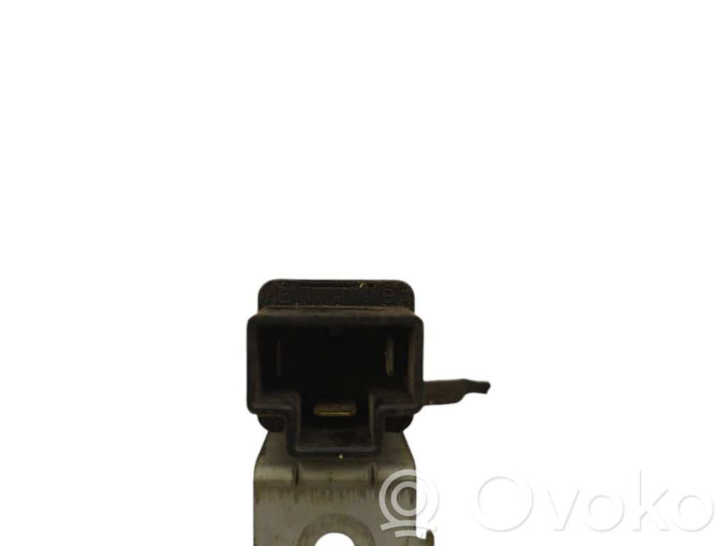 Muu rele   E13020301