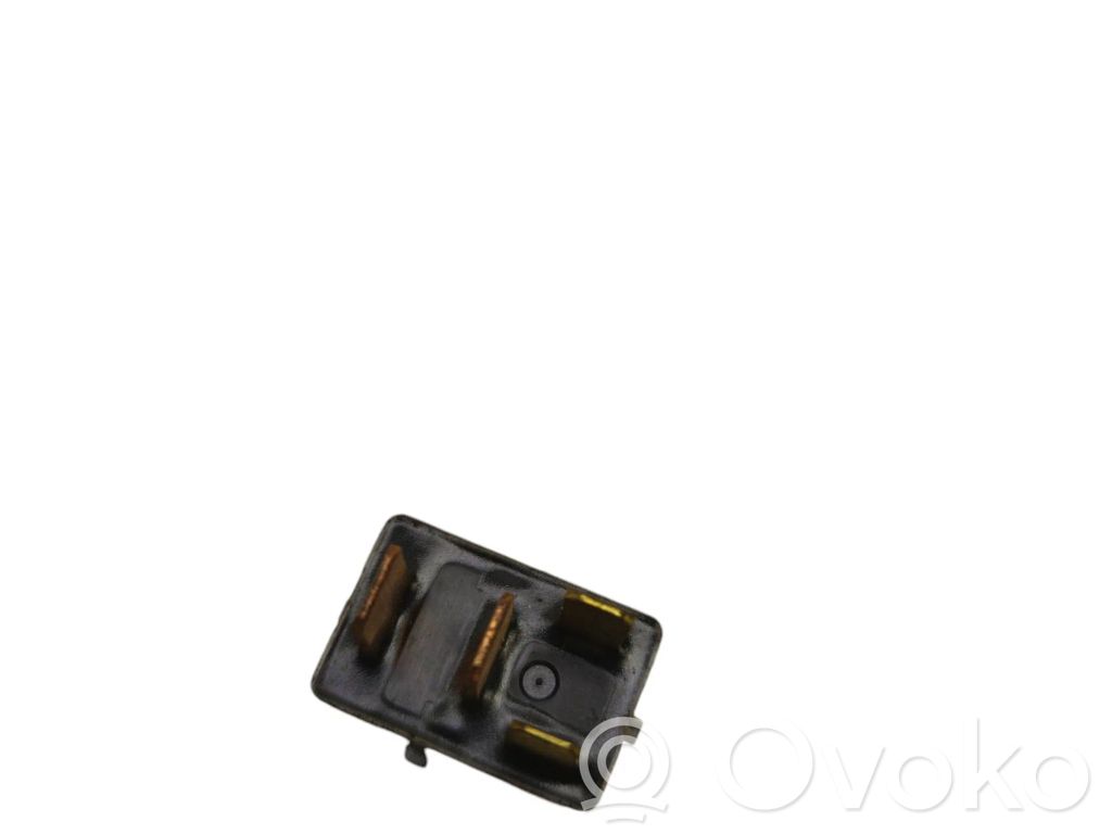Subaru Legacy Other relay 