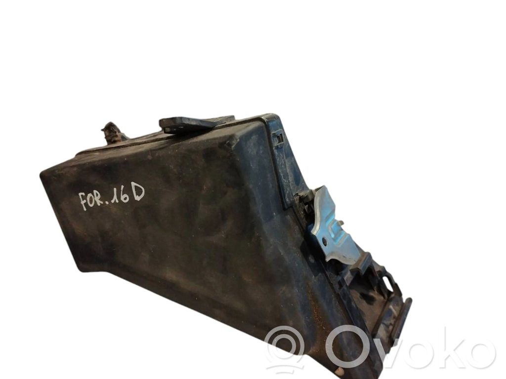 Subaru Forester SJ Tapa de caja de fusibles 