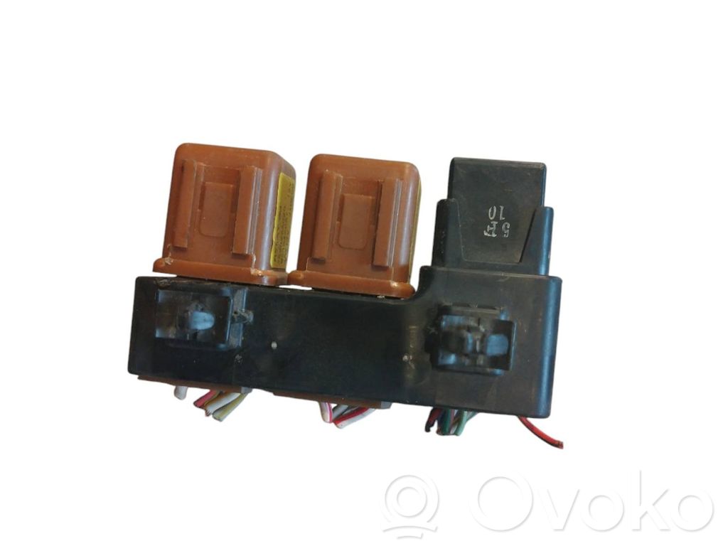 Relay mounting block