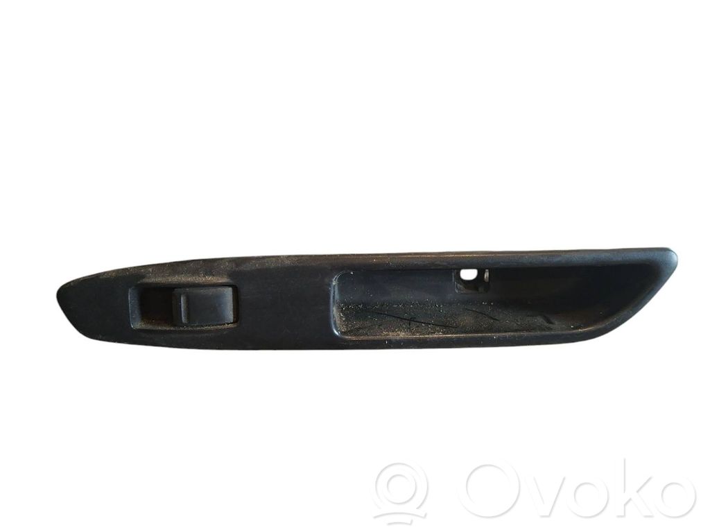 Subaru Forester SG Electric window control switch 