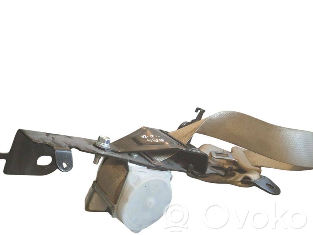 Subaru Outback (BS) Cinturón trasero 