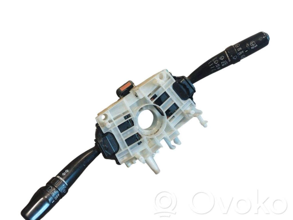 Commodo, commande essuie-glace/phare   83111AE340