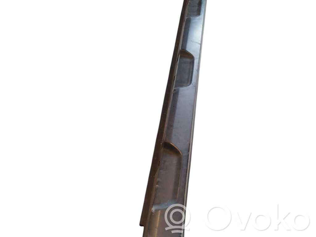 Subaru Outback Listón 