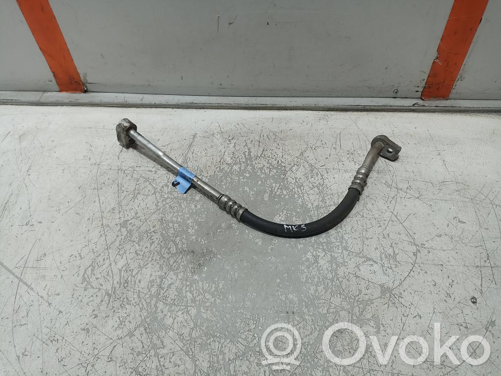 Ford Focus Ilmastointilaitteen putki (A/C) 