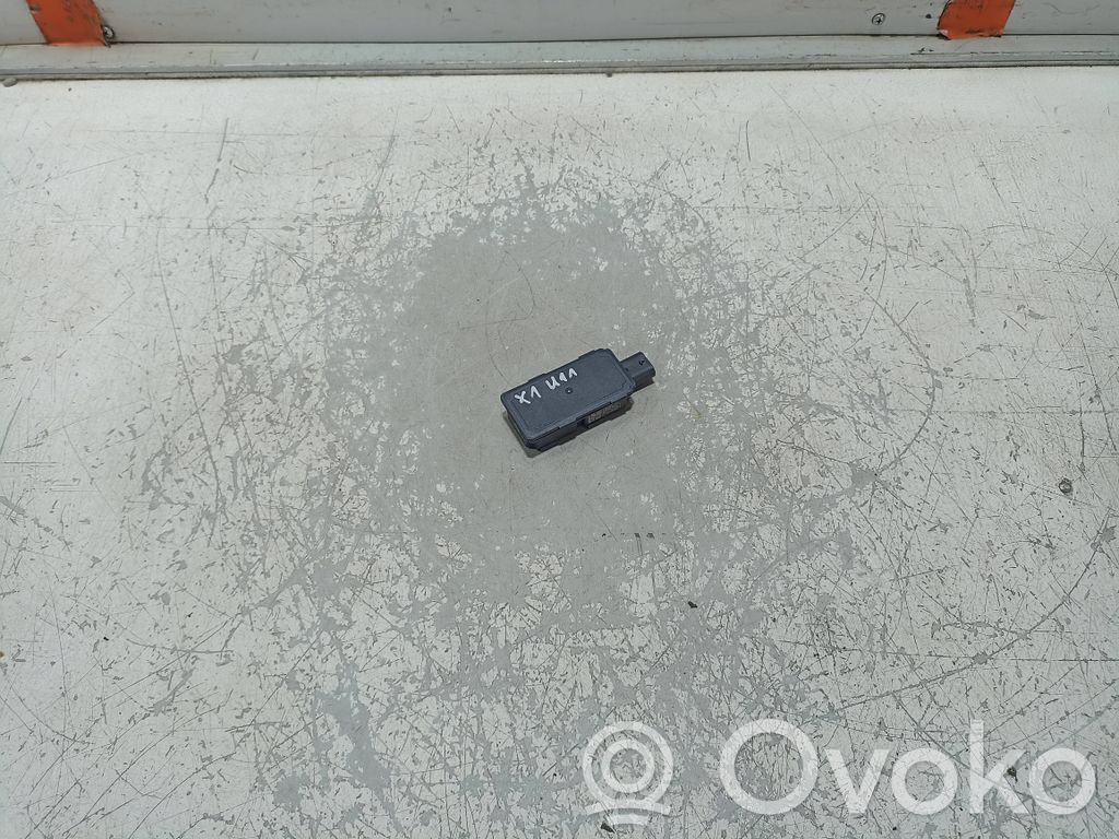 BMW X1 U11 Radioantenne 