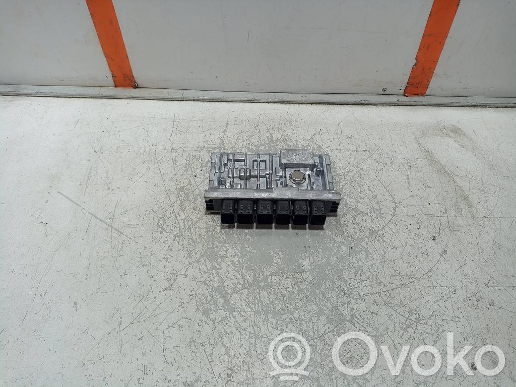 Engine control unit/module ECU   5B4D4A9
