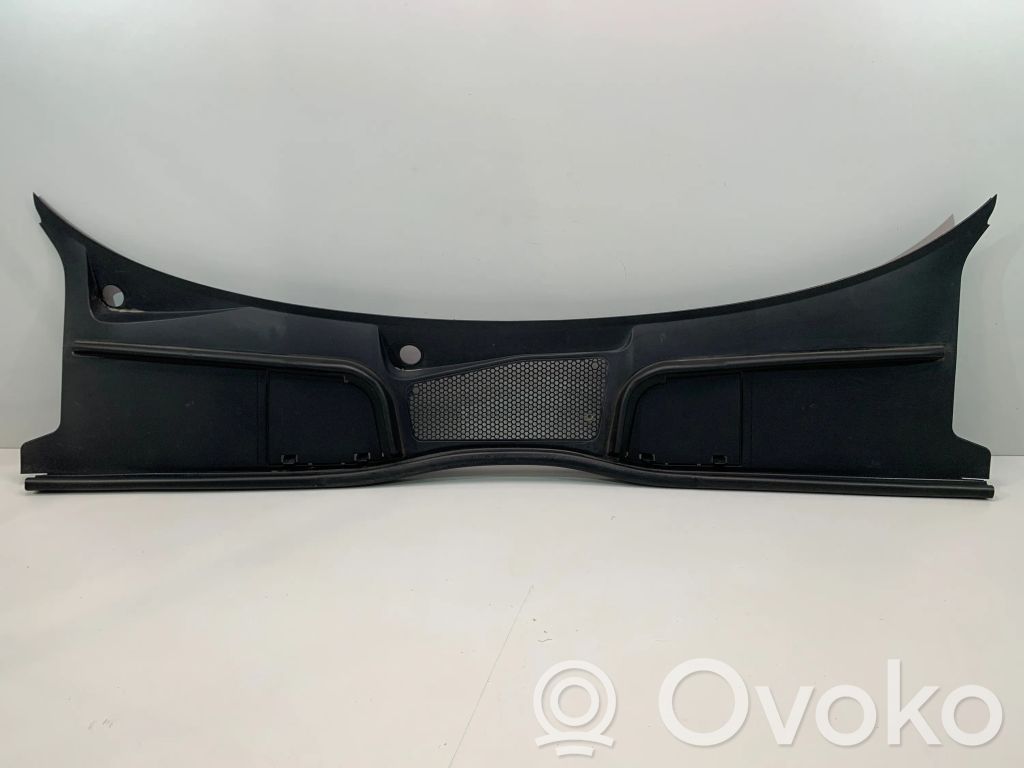 Wiper trim   8W2819403