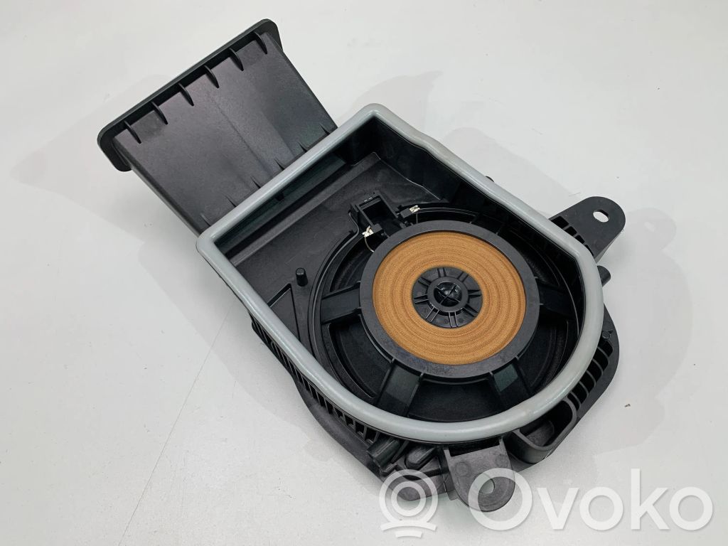 Subwoofer   5A052F8