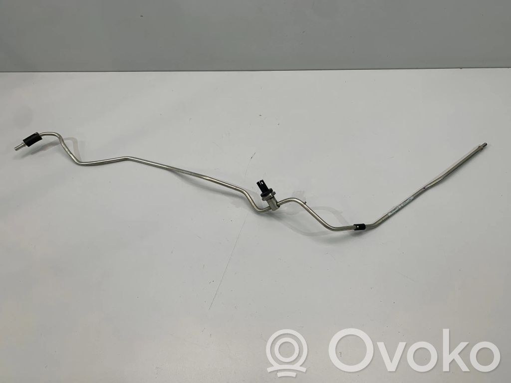 BMW 5 F10 F11 Linea/tubo/manicotto combustibile 