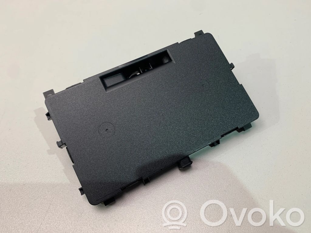 BMW X1 U11 Wireless charging module 