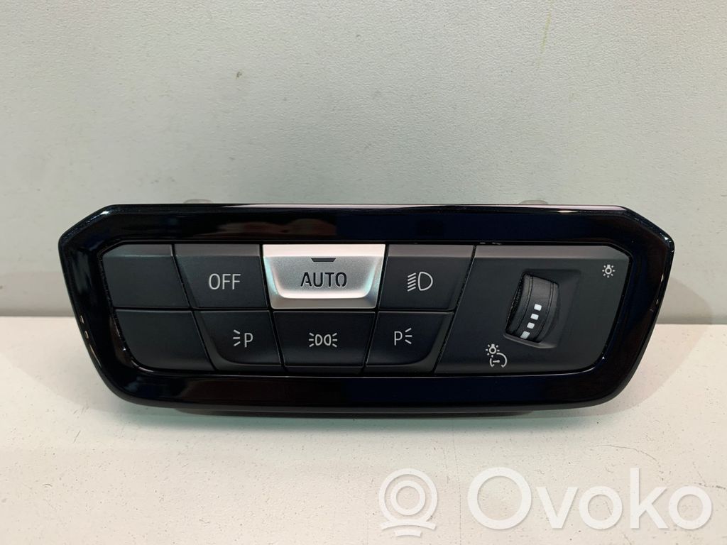 BMW 3 G20 G21 Light switch 
